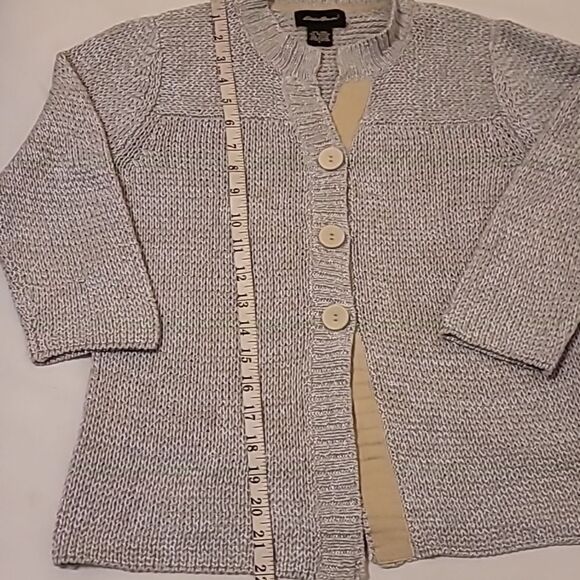 ⭐️EDDIE BAUER Linen Blend Crocheted Cardigan small - Picture 5 of 9